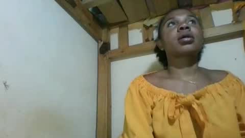 Snapshot of amyatche chatting on 05/26/26, 06:20 Amyatche online show from 05/26/26, 06:20