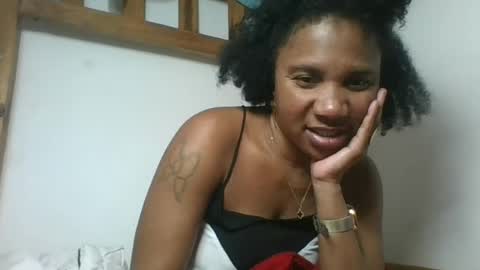 Amyatche online show from 07/11/26, 11:50