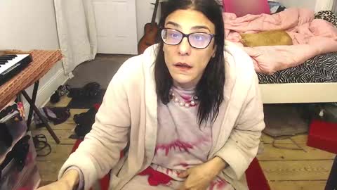 Trashely Gimpson online show from 01/24/25, 11:15