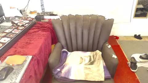 Trashely Gimpson online show from 07/28/26, 07:59