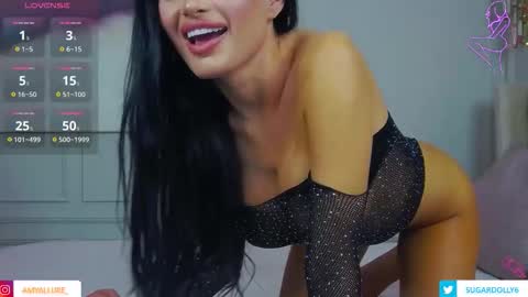 Snapshot of amyazuree chatting on 09/14/25, 11:04 Amy online show from 09/14/25, 11:04