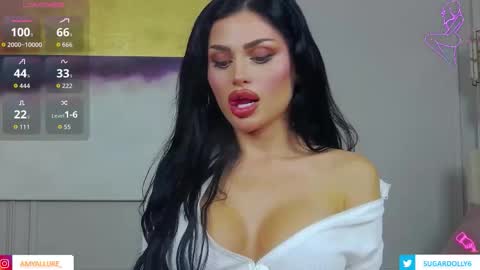 Snapshot of amyazuree chatting on 10/10/25, 08:41 Amy online show from 10/10/25, 08:41