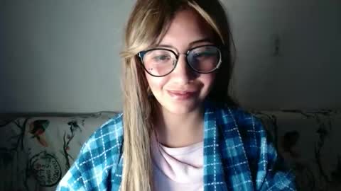 amycosplay99 online show from 12/24/24, 02:21