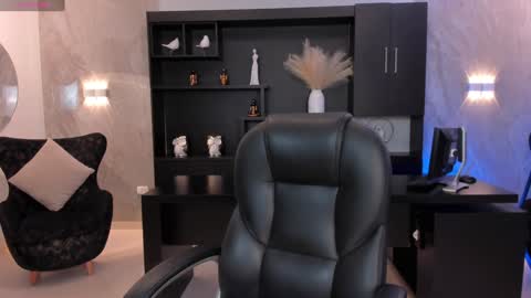 Amy  online show from 01/11/25, 07:49