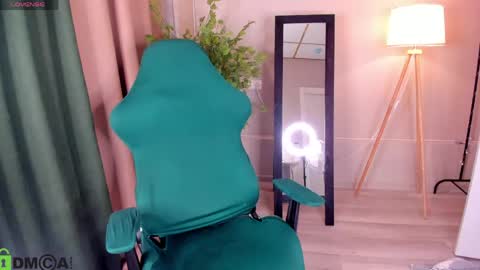 Snapshot of amydesiree chatting on 06/03/26, 05:40 Amy online show from 06/03/26, 05:40