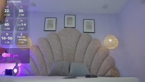 Snapshot of amydexter chatting on 06/11/26, 10:13 amydexter online show from 06/11/26, 10:13