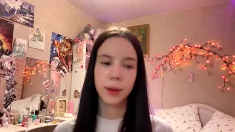 Milou online show from 12/05/25, 01:42