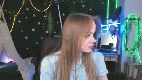 Snapshot of amynox chatting on 03/04/26, 05:35 Amy online show from 03/04/26, 05:35