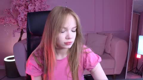 Snapshot of amynox chatting on 04/03/26, 05:16 Amy online show from 04/03/26, 05:16