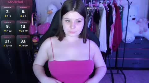 Snapshot of amyvibes chatting on 04/10/26, 08:13 amyvibes online show from 04/10/26, 08:13