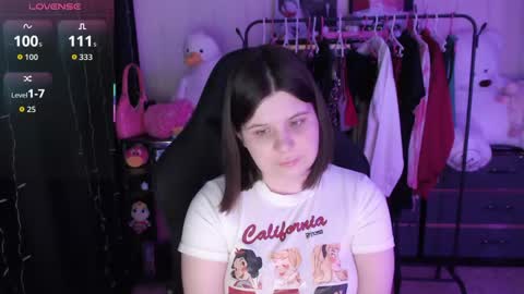 Snapshot of amyvibes chatting on 04/24/26, 06:54 amyvibes online show from 04/24/26, 06:54