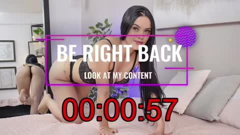 Snapshot of amyw0w chatting on 12/02/24, 04:09 IG amyw0w online show from 12/02/24, 04:09