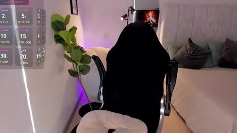    online show from 07/11/26, 03:59