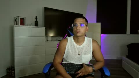 zeus dantes online show from 09/09/25, 01:38