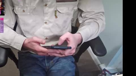 Snapshot of an4y8ot chatting on 01/16/26, 08:51 A online show from 01/16/26, 08:51