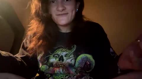 Snapshot of an_e333 chatting on 10/10/25, 04:55 an_e333 online show from 10/10/25, 04:55