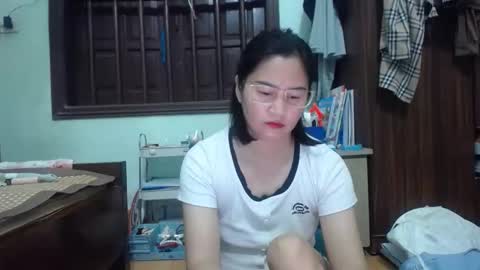 an_naughty online show from 10/04/25, 08:56