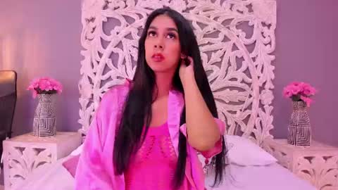Ana Gonzalez online show from 07/08/26, 08:46