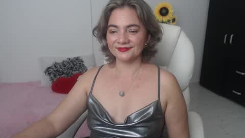  Ana  online show from 01/01/25, 12:11