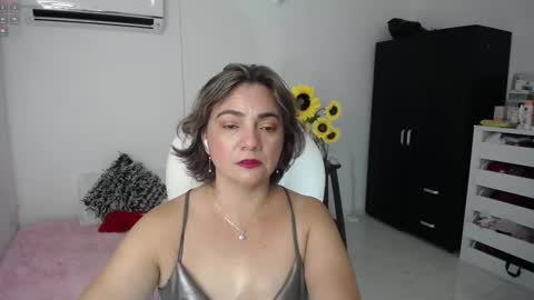  Ana  online show from 02/19/25, 02:33