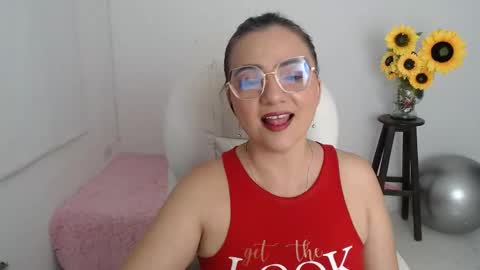 Ana  online show from 12/01/25, 11:54