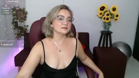  Ana  online show from 04/27/26, 10:52