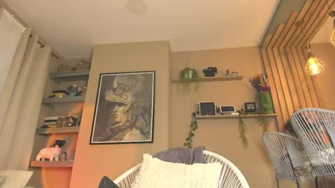 Ana Maria online show from 09/23/25, 10:57