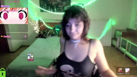Snapshot of ana_jil chatting on 06/05/26, 08:03 Hi Im Ana online show from 06/05/26, 08:03