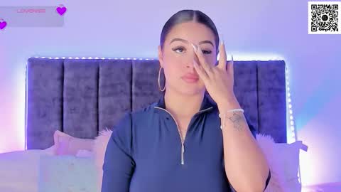 Ana online show from 10/11/25, 06:06