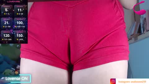Snapshot of ana_loveee chatting on 09/13/25, 09:47 Ana lopez - Cameltoe girl online show from 09/13/25, 09:47