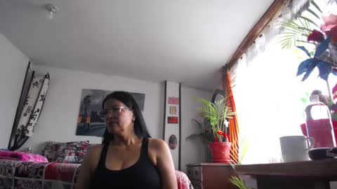 Snapshot of ana_mature_ chatting on 09/09/25, 04:28 Ana online show from 09/09/25, 04:28