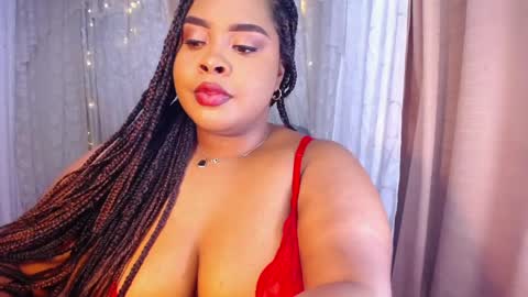 Snapshot of ana_off_alana chatting on 09/17/25, 10:44 Ana online show from 09/17/25, 10:44