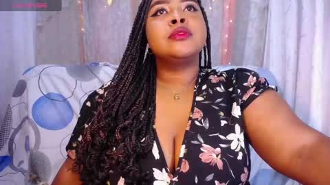 Snapshot of ana_off_alana chatting on 09/23/25, 11:41 Ana online show from 09/23/25, 11:41