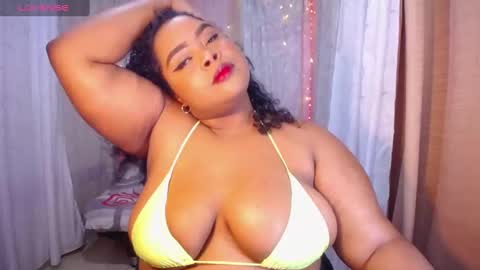 Snapshot of ana_off_alana chatting on 09/28/25, 10:48 Ana online show from 09/28/25, 10:48