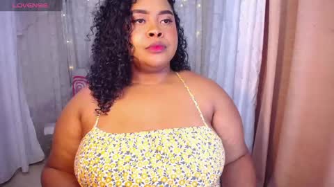 Snapshot of ana_off_alana chatting on 09/30/25, 10:59 Ana online show from 09/30/25, 10:59