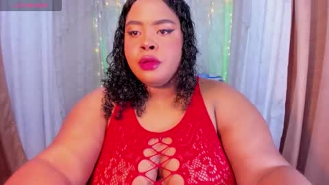 Snapshot of ana_off_alana chatting on 10/21/25, 11:38 Ana online show from 10/21/25, 11:38