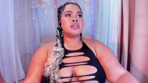 Snapshot of ana_off_alana chatting on 10/26/25, 10:25 Ana online show from 10/26/25, 10:25