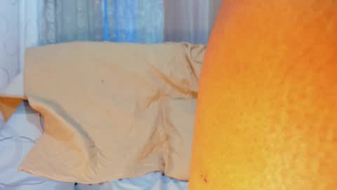 Snapshot of ana_off_alana chatting on 11/11/25, 01:16 Ana online show from 11/11/25, 01:16