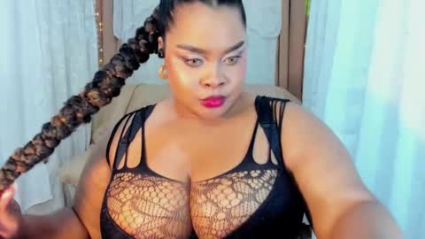 Snapshot of ana_off_alana chatting on 11/23/25, 11:04 Ana online show from 11/23/25, 11:04