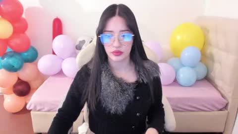 Im anna but you can call me as you want online show from 06/18/26, 08:46
