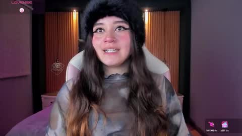 Snapshot of ana_taylor2 chatting on 09/28/25, 08:47 Ana online show from 09/28/25, 08:47