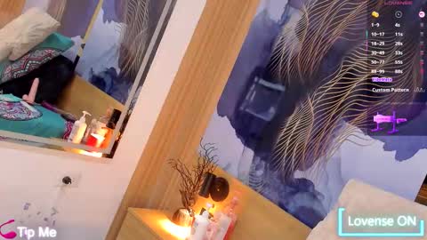 Snapshot of anabacker01 chatting on 10/13/25, 07:47 anabacker01 online show from 10/13/25, 07:47