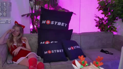 Sweet girls online show from 12/26/24, 04:36