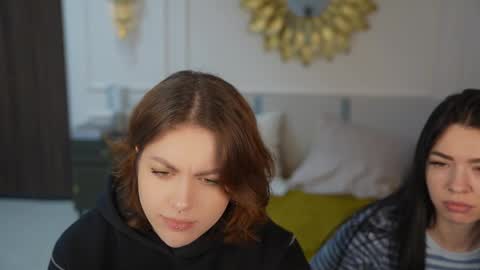 Sweet girls online show from 02/11/25, 12:37