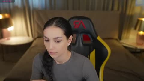 Sweet girls online show from 06/12/26, 07:40