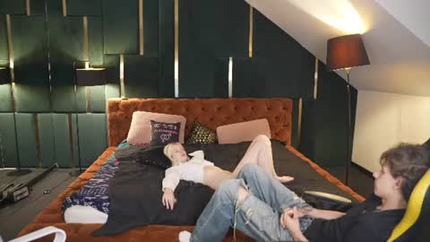 Sweet girls online show from 07/28/26, 08:52