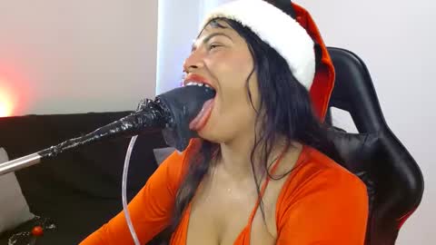 anabel alice gandara  online show from 12/06/24, 01:33