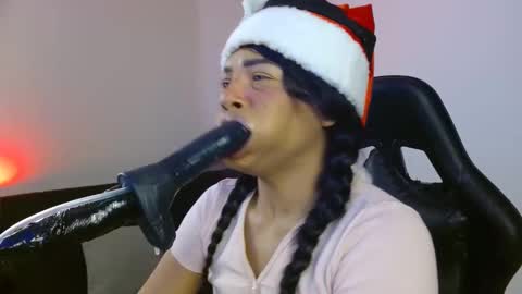 anabel alice gandara  online show from 12/13/24, 07:47
