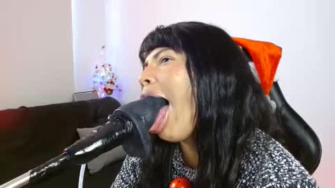 anabel alice gandara  online show from 12/22/24, 01:33