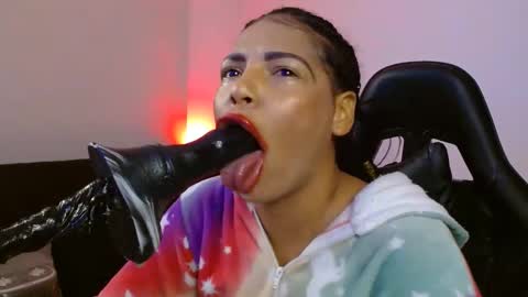 anabel alice gandara  online show from 01/12/25, 12:23